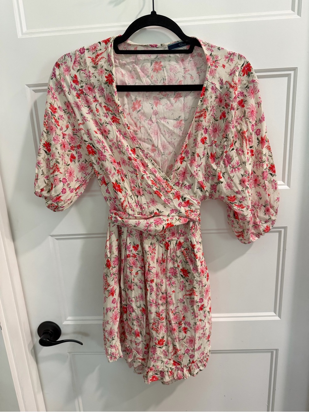 Shore Floral Wrap Romper in Cream and Pink LIKE NEW